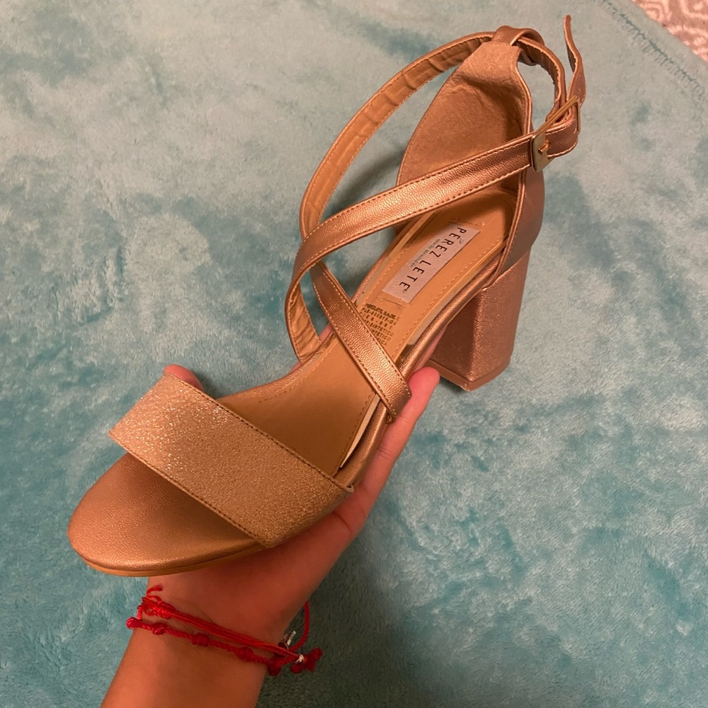 tan heels